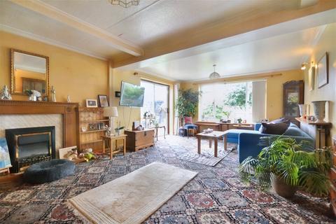 28 Castle Cross, Saffron Walden, CB10 2BY