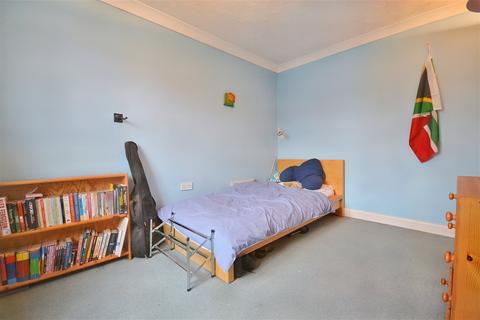 2 Barley Way, Linton, Cambridge, CB21 4YN