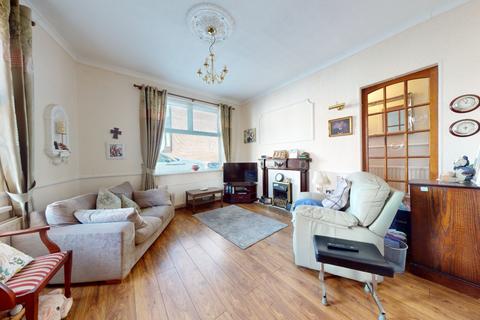 3 bedroom end of terrace house for sale, Hunter Street, South Shields