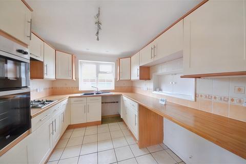 121 Ashdon Road, Saffron Walden, CB10 2AJ
