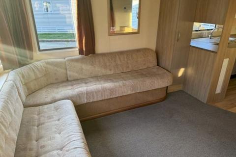 2 bedroom static caravan for sale, Felixstowe Beach, , Walton Avenue IP11