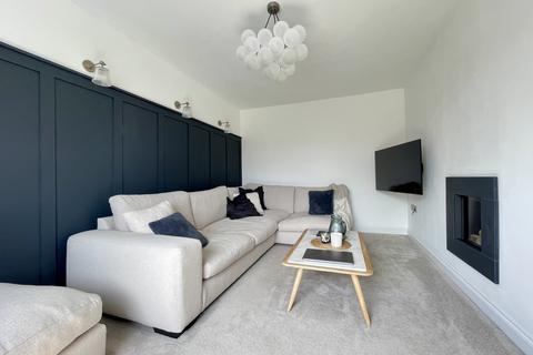 37 Crockwells Road, Exminster, Exeter, EX6 8DH