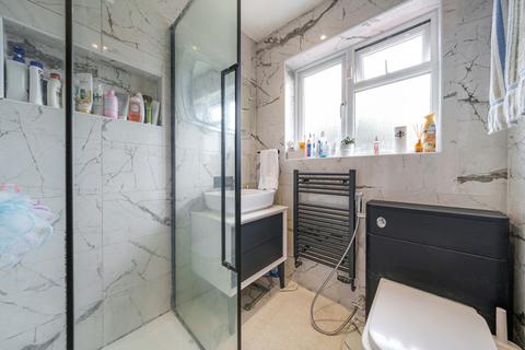 8 Waverley Close, Hayes, UB3 4AJ