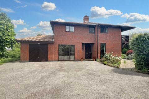 4 bedroom detached house for sale, Hilltop Lane, Saffron Walden