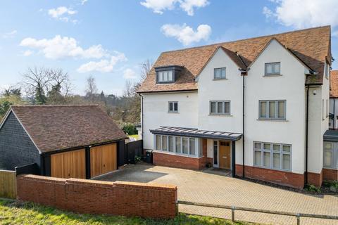 5 bedroom detached house for sale, Gillon Way, Radwinter