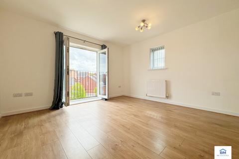 2 bedroom flat to rent, Saxthorpe Road, Leicester LE5