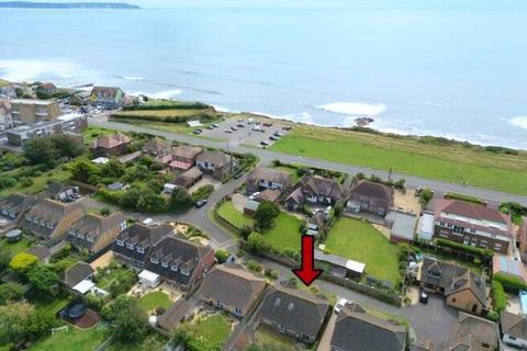 3 bedroom bungalow for sale, Sandmartin Close, Barton On Sea, Hampshire, BH25