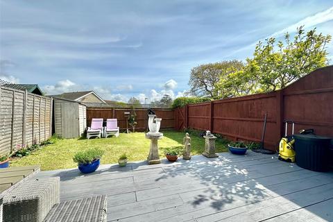 2 bedroom bungalow for sale, Rodbourne Close, Everton, Lymington, Hampshire, SO41