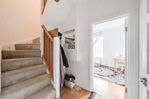 2 bedroom flat for sale, West Hampstead,  London,  NW6