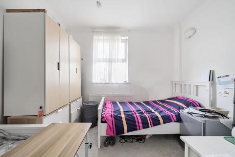 2 bedroom flat for sale, Loveridge Road,  West Hampstead,  NW6