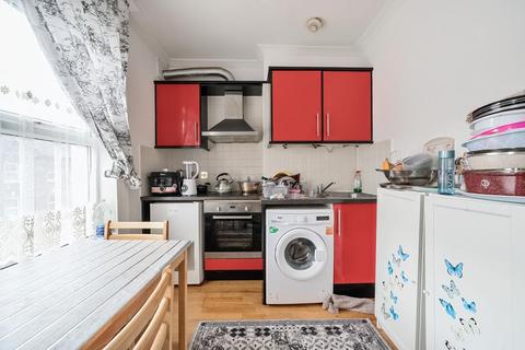 2 bedroom flat for sale, Loveridge Road,  West Hampstead,  NW6