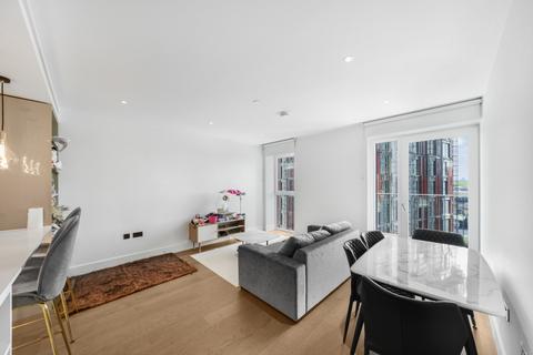 1 bedroom flat for sale, Parkside Apartments, Cascade Way, White City Living W12