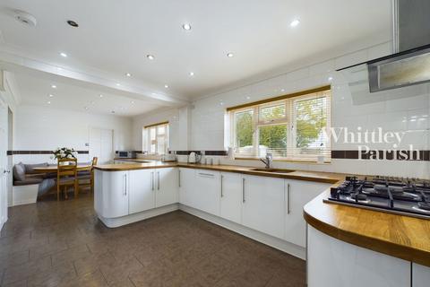 4 bedroom detached house for sale, The Street, Horham