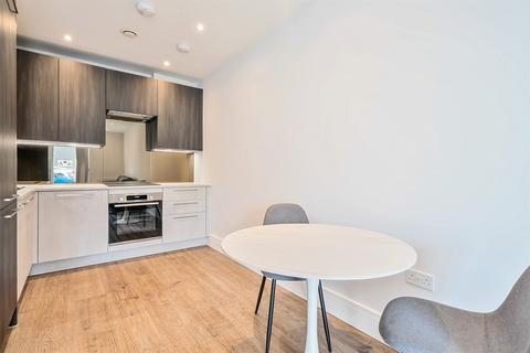 1 bedroom apartment to rent, Fairhaven Drive, Reading, RG2