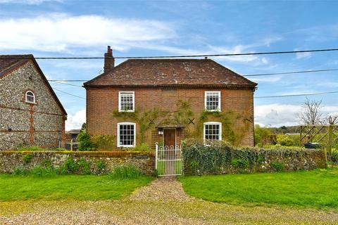 6 bedroom detached house to rent, Bullocks Farm Lane, Wheeler End, High Wycombe, Buckinghamshire, HP14