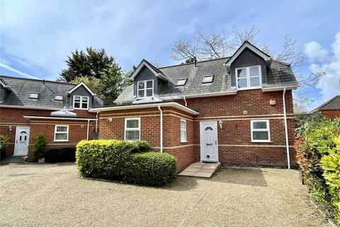 3 bedroom detached house to rent, Endfield Road, Bournemouth, BH9