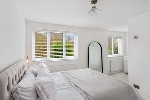 15 Broombank, Huddersfield, HD2 2DJ