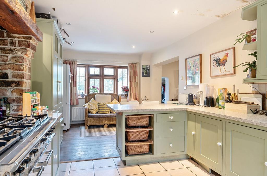 Love Lane, Petersfield, GU31 6 bed detached house for sale £1,400,000