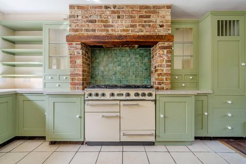 6 bedroom detached house for sale, Love Lane, Petersfield, GU31