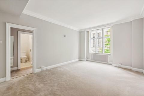 1 bedroom flat to rent, Hallam Street, London, W1W.