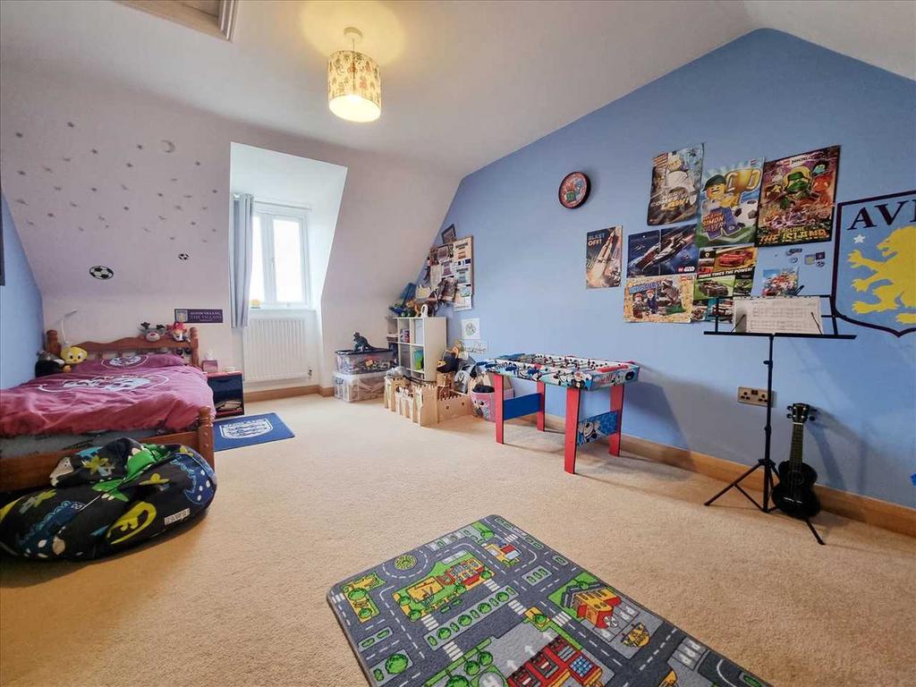 Bedroom 2: