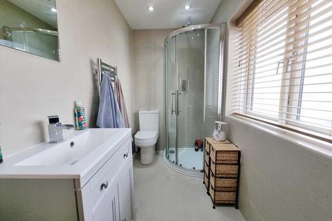 17 Covel Road, Sleaford, NG34 8BP
