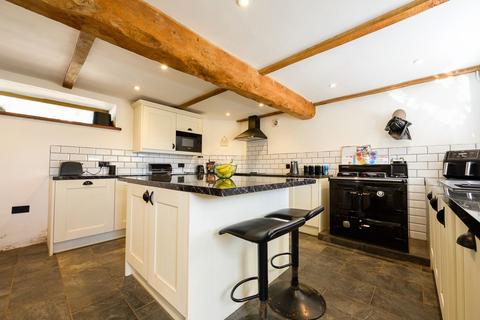 4 bedroom character property for sale, Moor Court, Bridstow, Ross-on-Wye