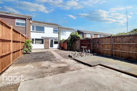 22 Almond Close, Clacton-on-sea, CO15 2BW