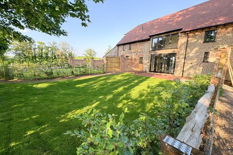 3 bedroom barn conversion for sale, Worsham Lane, BEXHILL on SEA, TN40