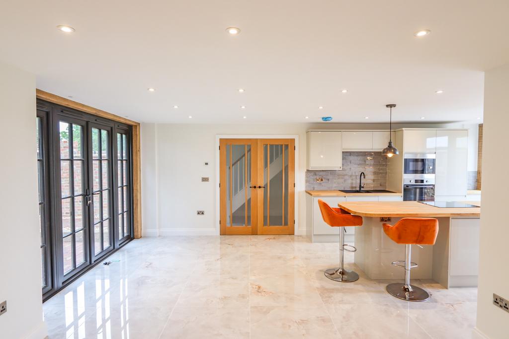 Kitchen/living room