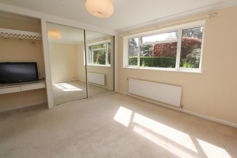 3 bedroom apartment to rent, Crichel Mount Road, Evening Hill, Poole