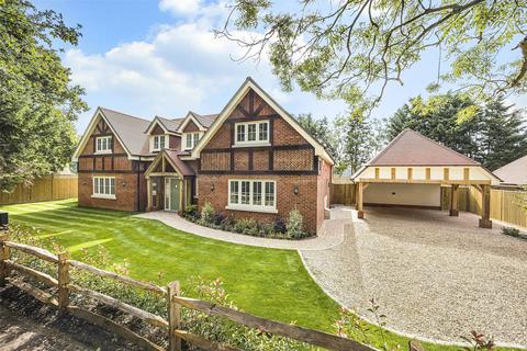 5 bedroom detached house for sale, Browninghill Green, Baughurst, Tadley, Hampshire, RG26