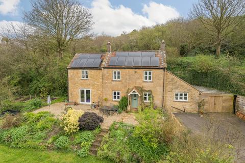 39 Ham Hill, Stoke-sub-hamdon, TA14 6RW