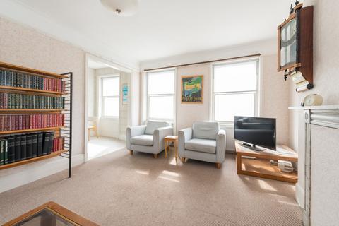 2 bedroom apartment for sale, Wellington Crescent, Ramsgate, CT11