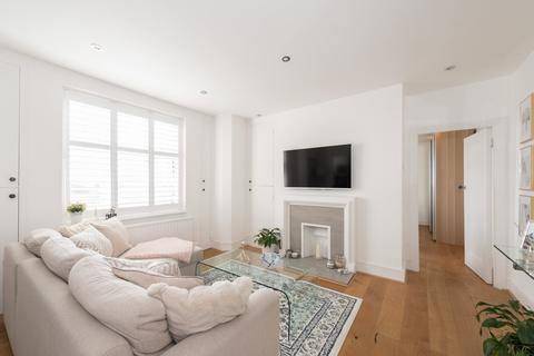 2 bedroom apartment to rent, Belsize Grove, London, NW3