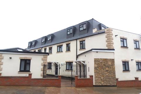 Hazelbury Crescent, Bury Park LU1