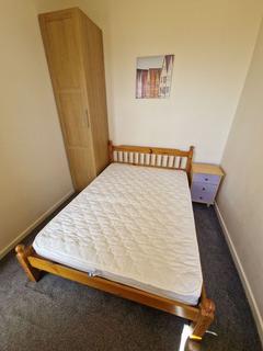 1 bedroom flat to rent, The Promenade, Swansea, SA1 6