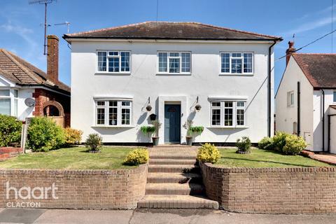 5 bedroom detached house for sale, Spring Road, Clacton-On-Sea