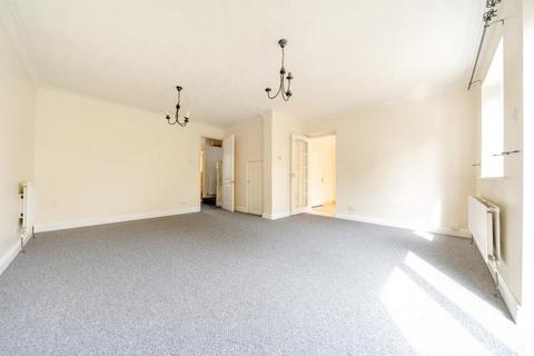 4 bedroom semi-detached house for sale, Newbury,  Berkshire,  RG14