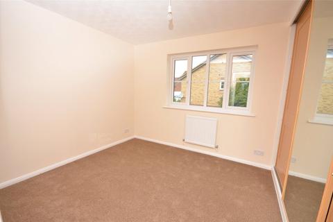 2 bedroom terraced house to rent, Aylesbury HP19