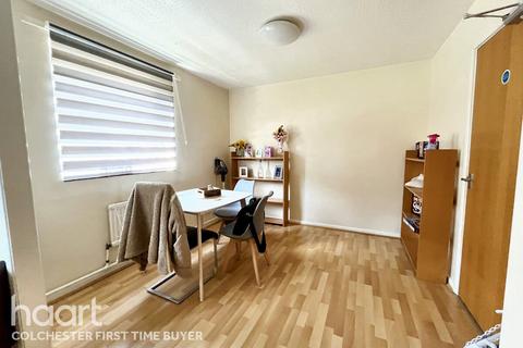 2 bedroom apartment for sale, Avon Way, COLCHESTER