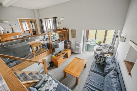 undefined, Scammonden, Huddersfield, HD3