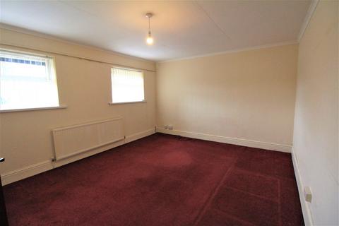 1 bedroom flat to rent, Stow Park Court, Newport,
