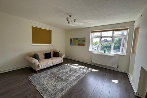 1 bedroom apartment to rent, St. Mary Road, London E17