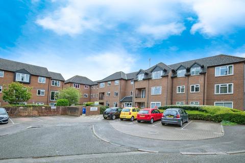 2 bedroom flat for sale, Wethered Road, Marlow SL7