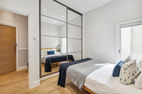2 bedroom apartment for sale, Kyrle Road, SW11