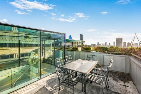 3 bedroom apartment for sale, Temple House, WC2R