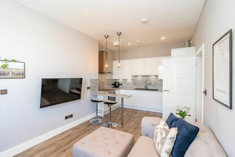 1 bedroom flat for sale, 24/9 Kings Road, Portobello, Edinburgh, EH15 1DZ