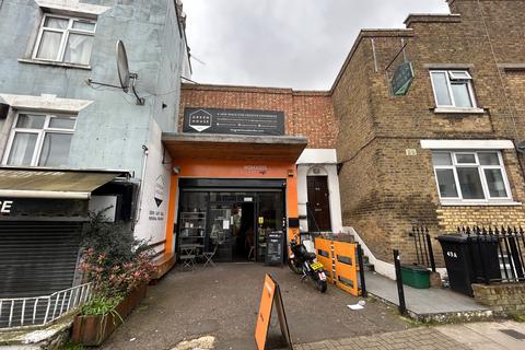 Warehouse to rent, Green Lanes, London N16