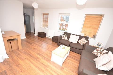 2 bedroom apartment to rent, High Street, Aylesbury HP20